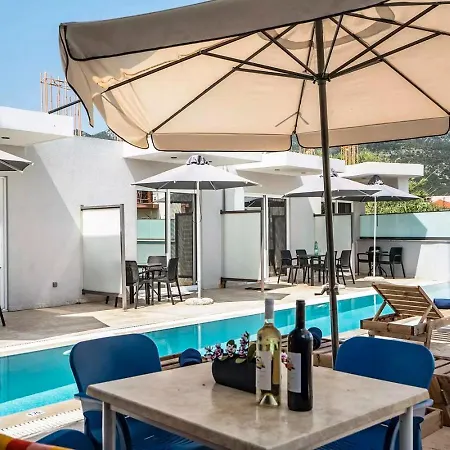 Apartment Papatsas Center *