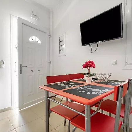Papatsas Center * Nydri (Lefkada)
