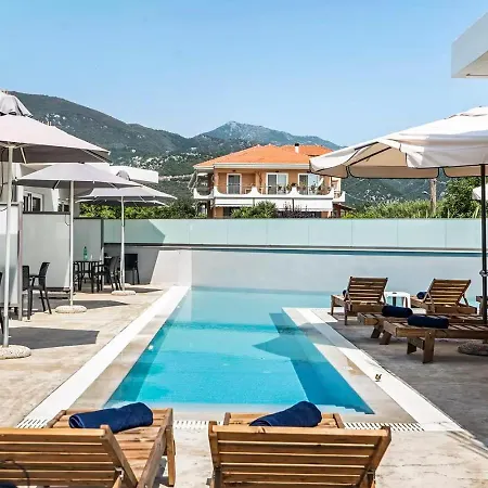 Papatsas Center Nydri (Lefkada)
