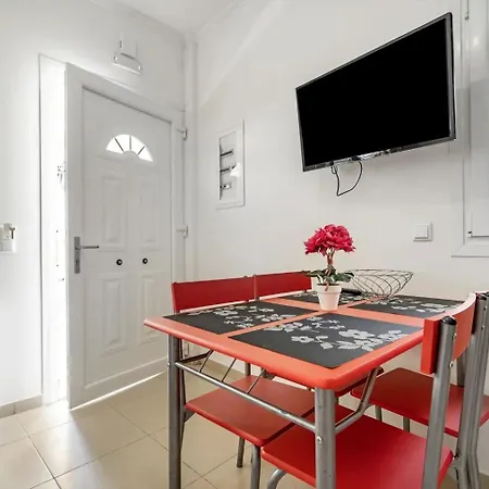 Papatsas Center Nydri (Lefkada)