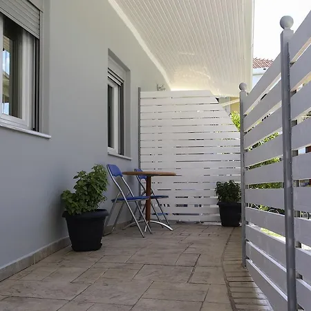 Papatsas Center Nydri (Lefkada)