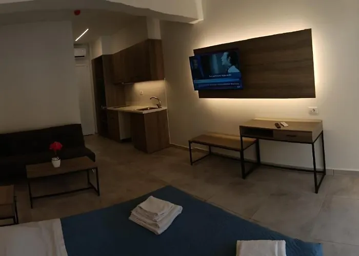 Papatsas Center Lägenhet Nidhrion