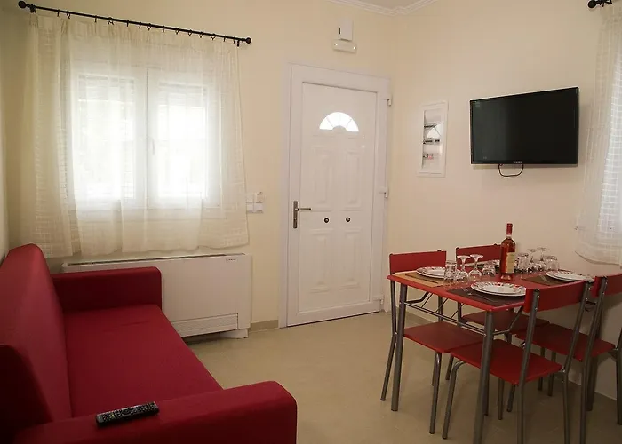 Papatsas Center * Nydri (Lefkada)